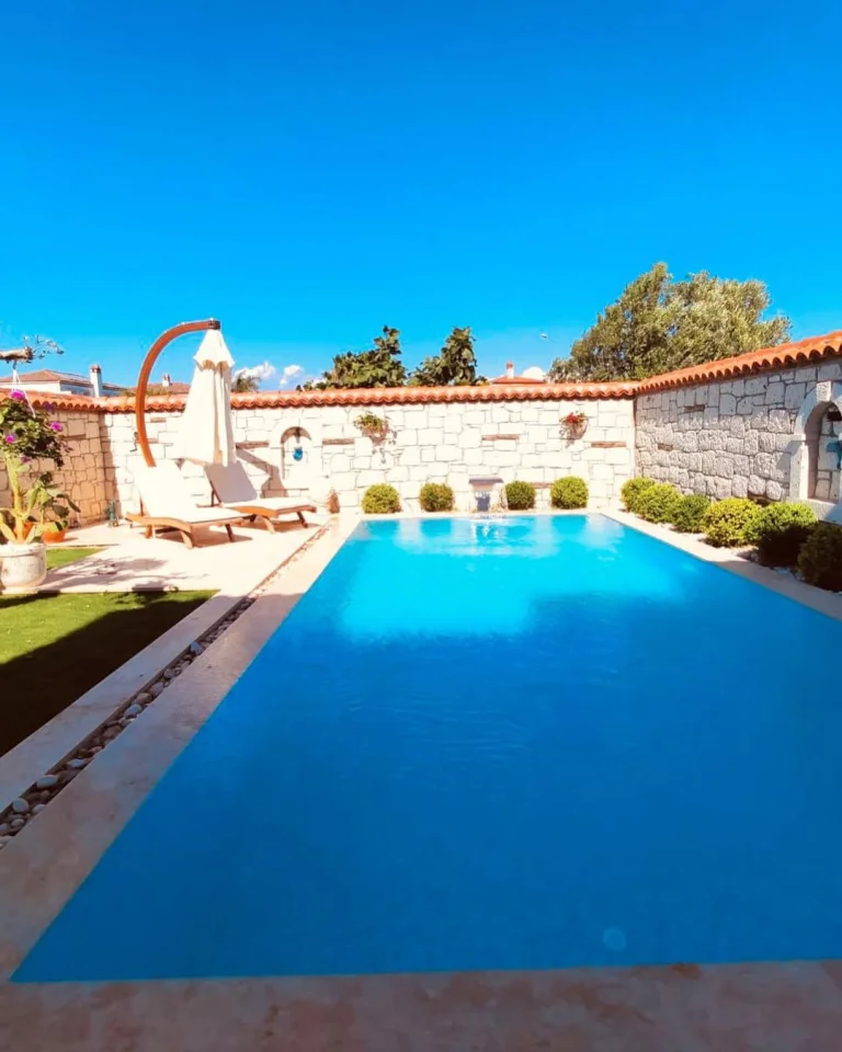 Azure Villa Alaçatı — Alaçatı, Çeşme