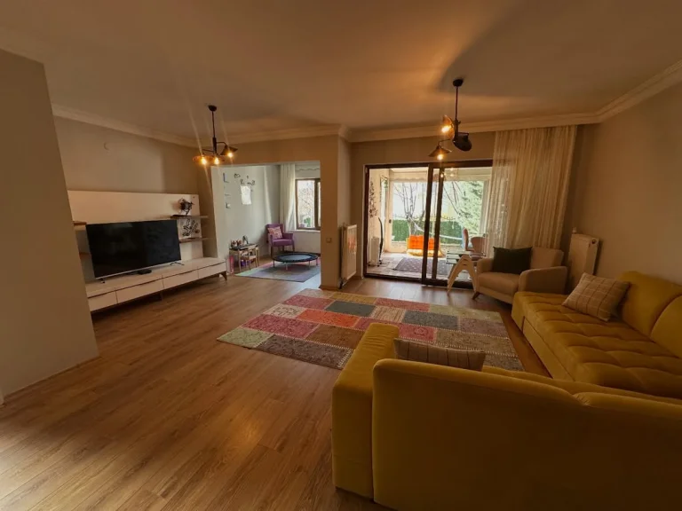 Villa Olive Grove – Urla Doğada 4 Odalı, 3 Banyolu, Havuzlu Günlük Kiralık Villa — Urla, İzmir