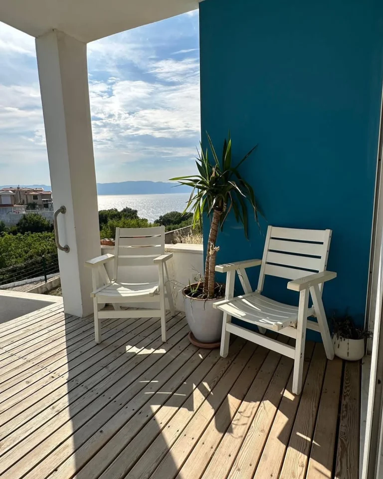 Villa Sea Breeze – Çeşme Dalyanköy’de Deniz Manzaralı, Havuzlu 4+1 Dubleks Günlük Kiralık Villa — Çeşme, İzmir