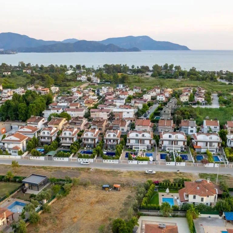 Villa Denizköy 4+1 – Fethiye Çiftlik’te Deniz Manzaralı, Havuzlu Tripleks Villa — Fethiye, Muğla