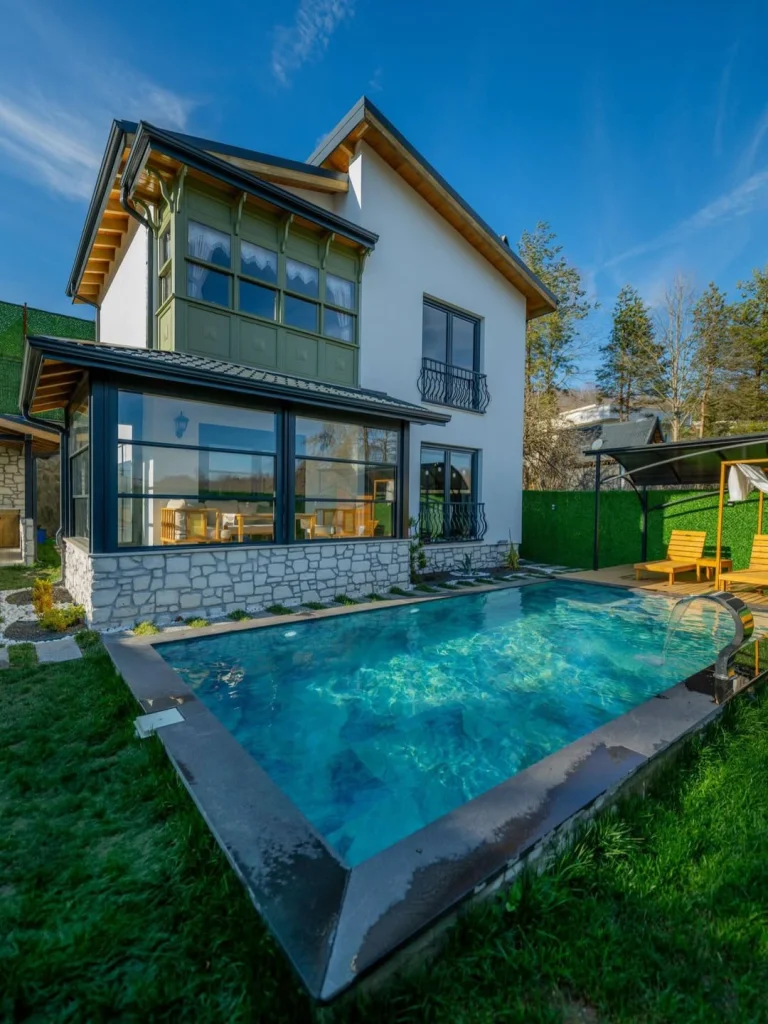 Sapanca Mahmudiye – Doğa Manzaralı, Özel Havuzlu 2+1 Villa