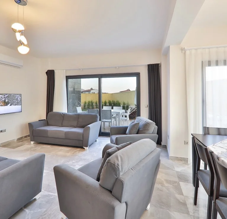 Kaş’ta 3 Yatak Odalı Korunaklı Lüks Villa | 6 Kişilik Muhteşem Tatil Fırsatı — Kaş, Antalya