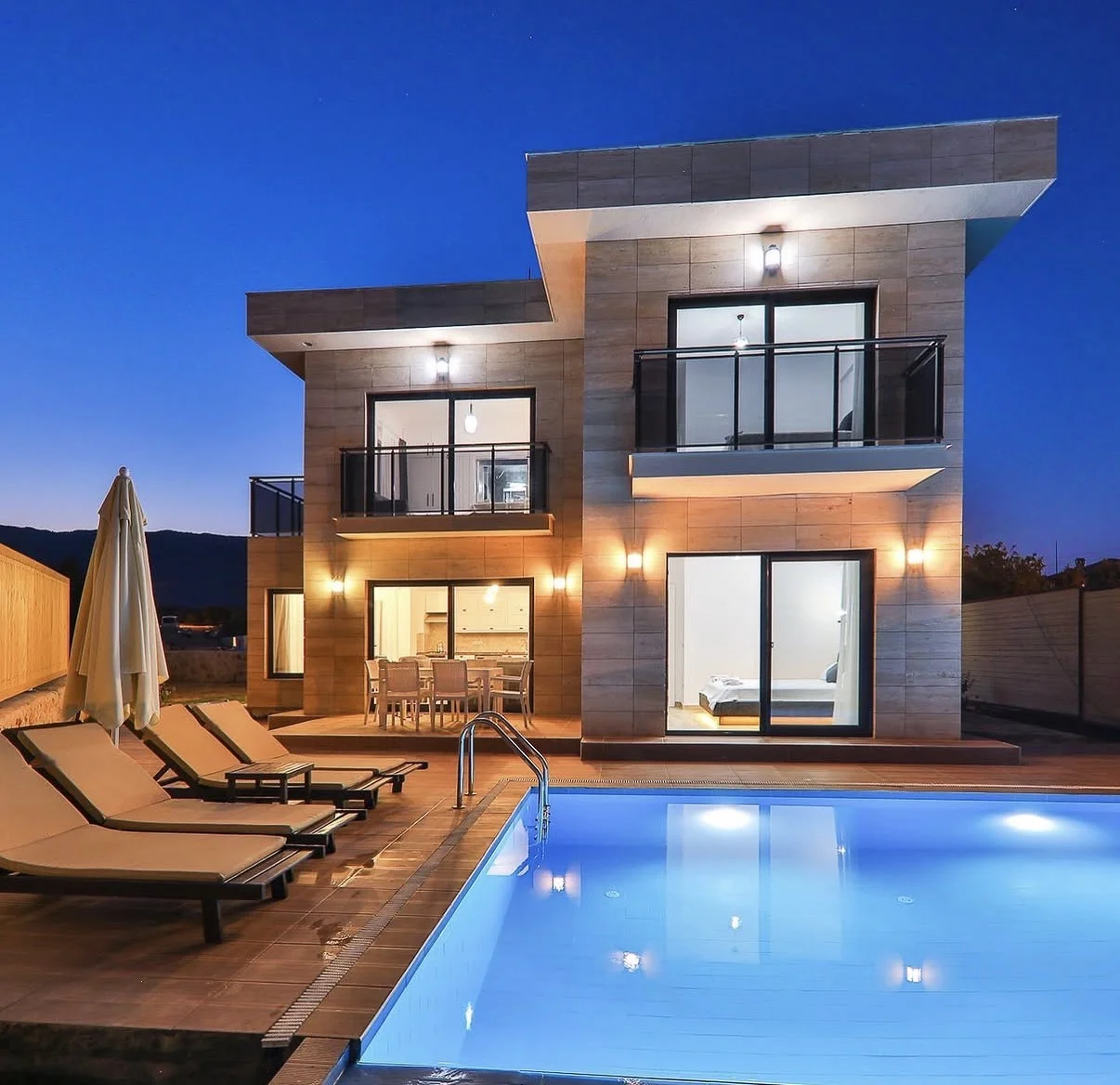 Kaş’ta 3 Yatak Odalı Korunaklı Lüks Villa | 6 Kişilik Muhteşem Tatil Fırsatı — Kaş, Antalya