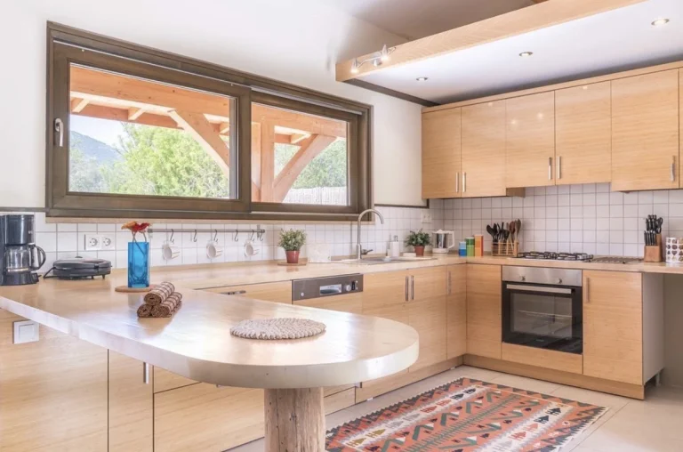 Villa Dora | Kaş’ta Korunaklı Havuzlu Balayı & Muhafazakar Tatil Villası — Kaş, Antalya