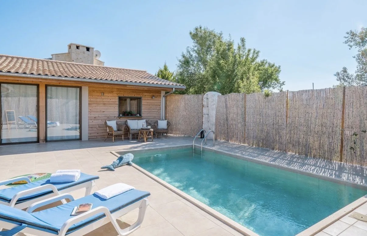 Villa Dora | Kaş’ta Korunaklı Havuzlu Balayı & Muhafazakar Tatil Villası — Kaş, Antalya