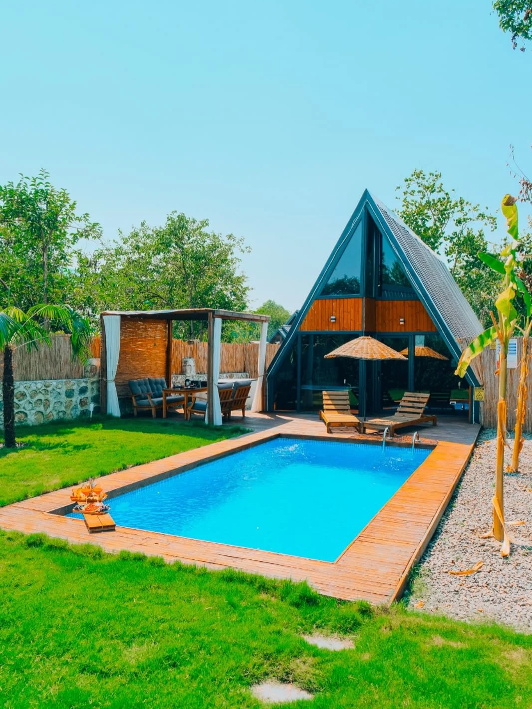 Sapanca Nois Arya Isıtmalı Havuzlu Luxury Bungalov — Sapanca, Sakarya
