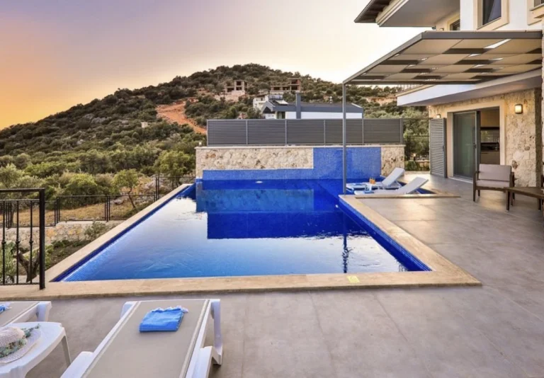 Villa Sirius | Kaş’ta Deniz Manzaralı Sonsuzluk Havuzlu Lüks Villa — Kaş, Antalya