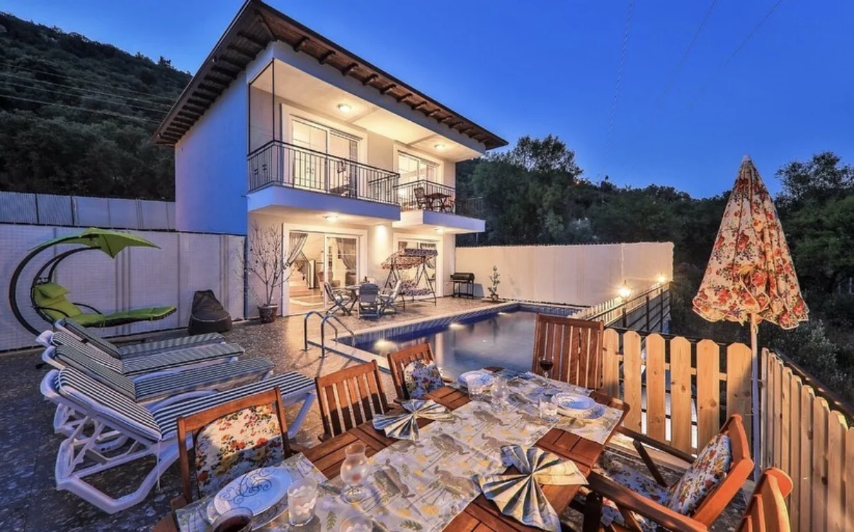 Villa Bozdağ | Kaş’ta Korunaklı Havuzlu Muhafazakar Lüks Villa — Kaş, Antalya