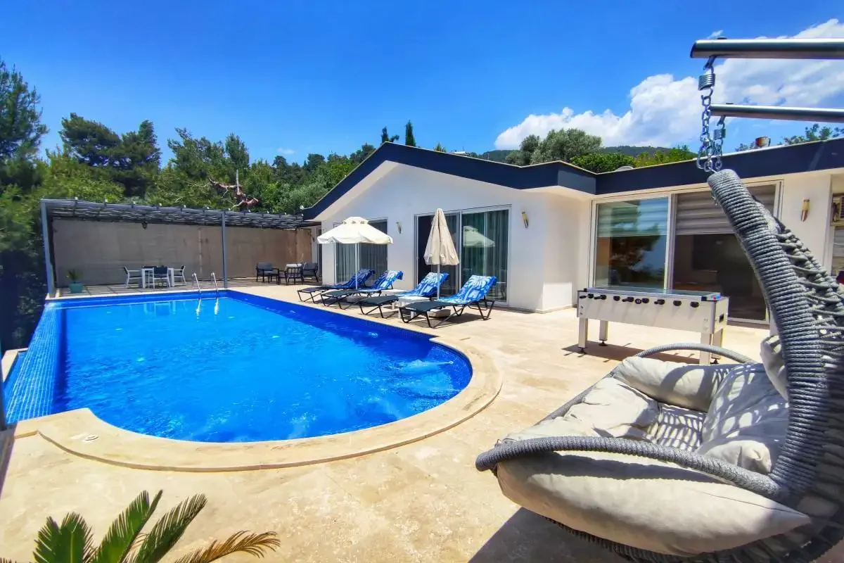 Villa Salkım | Kaş İslamlar’da Deniz Manzaralı Taş Mimari Lüks Villa — Kaş, Antalya