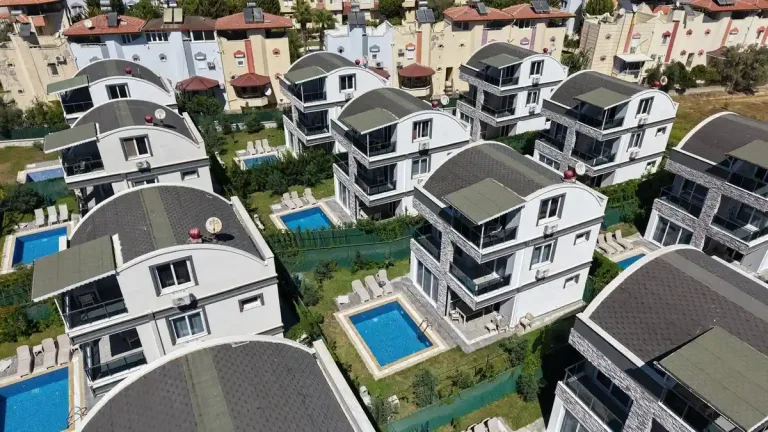 Antalya Manavgat’da Sakin Konumda, Özel Havuzlu, Ferah Villa — Side, Antalya