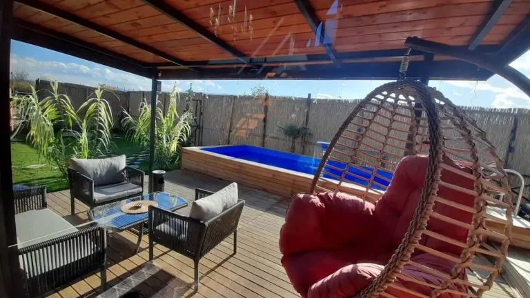 Sapanca Rüstempaşa'da Modern Tasarımlı, Özel Havuzlu, Kiralık Bungalov — Sapanca, Sakarya