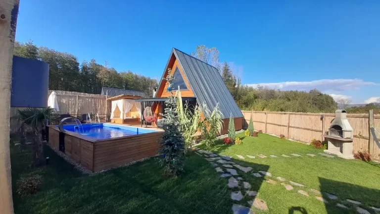 Sapanca Rüstempaşa'da Modern Tasarımlı, Özel Havuzlu, Kiralık Bungalov — Sapanca, Sakarya