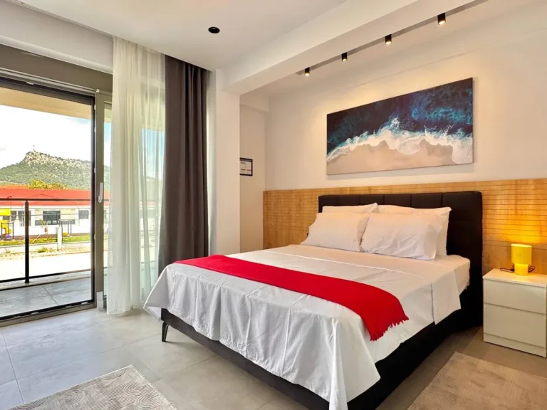 🏡 Kemer Çamyuva’da Elverişli Konumda, Özel Havuzlu, Modern Villa — Kemer, Antalya