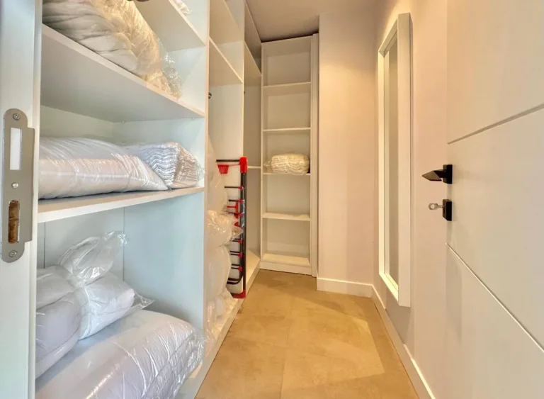 🏡 Kemer Çamyuva’da Elverişli Konumda, Özel Havuzlu, Modern Villa — Kemer, Antalya