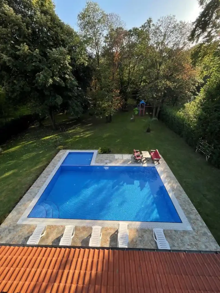 Sakarya Sapanca'da Elverişli Konumda, Özel Havuzlu, Geniş Villa — Sapanca, Sakarya