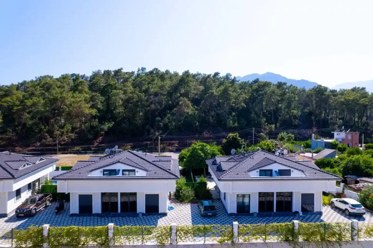 Kemer Arslanbucak’ta Elverişli Konumda, Isıtmalı Havuzlu 3+1 Villa — Kemer, Antalya