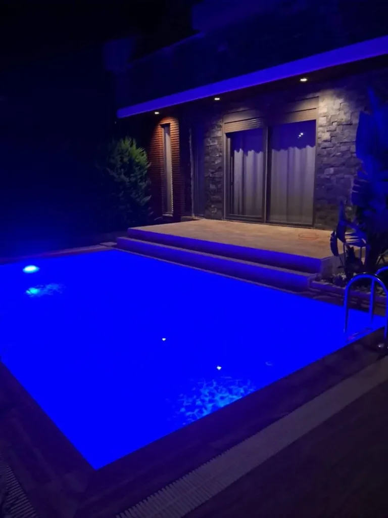 🏝️ Antalya Kemer’de Denize Yakın, Özel Havuzlu Lüks Villa (Sadece Aile) — Kemer, Antalya