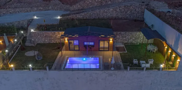 Ölüdeniz'de Çekirdek Ailelere Uygun, Özel havuzlu, Konforlu Bungalov — Fethiye, Muğla