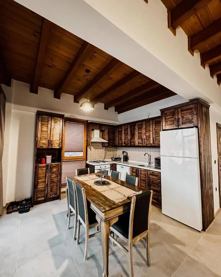 Sapanca Kırkpınar'da Doğa İçerisinde, Özel Havuzlu, Modern Bungalov — Sapanca, Sakarya