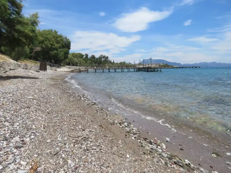 Datça İskele'de Denize Sıfır Konumda, Deniz Manzaralı, Kiralık Suit — Datça, Muğla