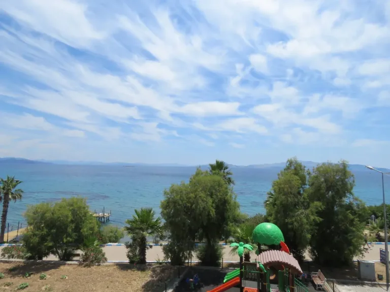 Datça İskele'de Denize Sıfır Konumda, Deniz Manzaralı, Kiralık Suit — Datça, Muğla