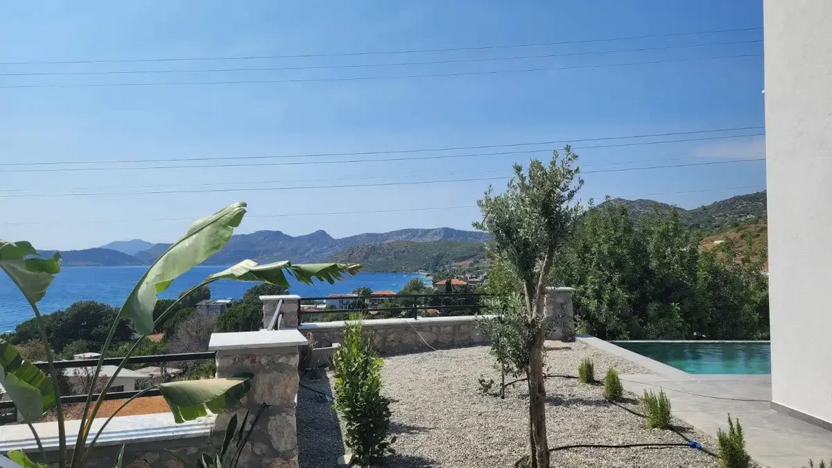 Marmaris Söğüt'te Enfes Deniz Manzaralı, Özel Havuzlu, Kiralık Villa — Marmaris, Muğla