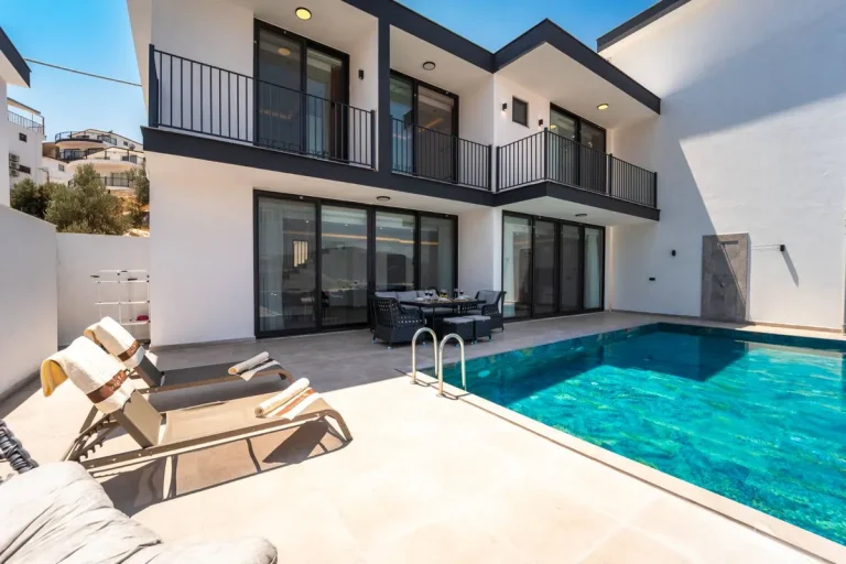 Antalya Kaş'ta Doğayla Baş Başa, Özel Havuzlu, 3+1 Villa — Kalkan, Kaş