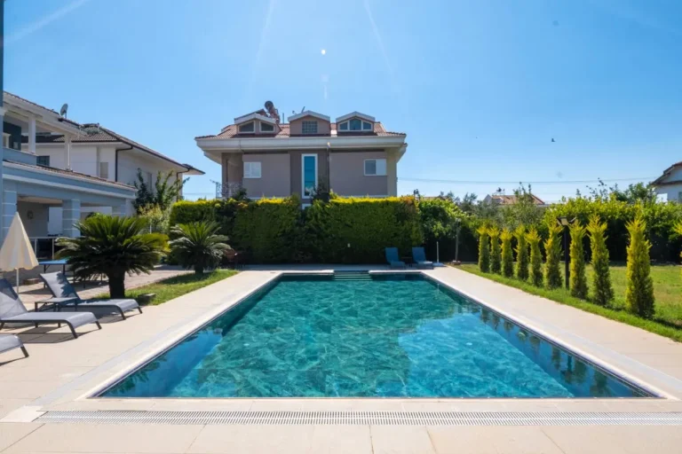 Fethiye Akarca'da Geniş Bahçeli, Özel Havuzlu, Kiralık Villa — Fethiye, Muğla