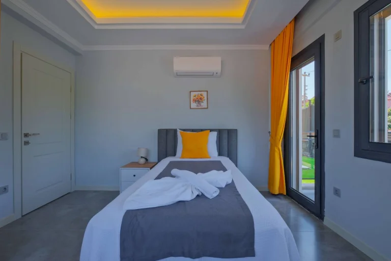 Muğla Fethiye'de Muhteşem Doğada, Çocuk Oyun Alanlı, Lüks Villa — Fethiye, Muğla