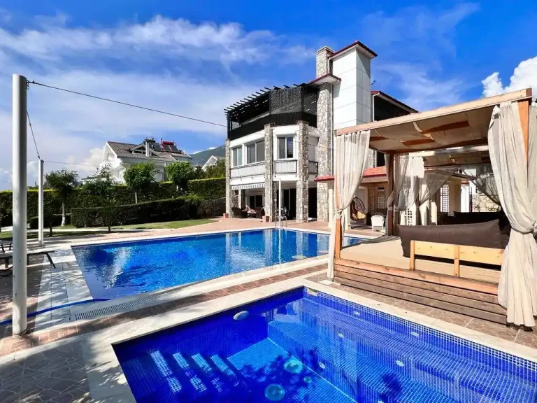 Fethiye Ölüdeniz'de Nefes Kesen Doğada, Özel Havuzlu, Konforlu Villa — Fethiye, Muğla