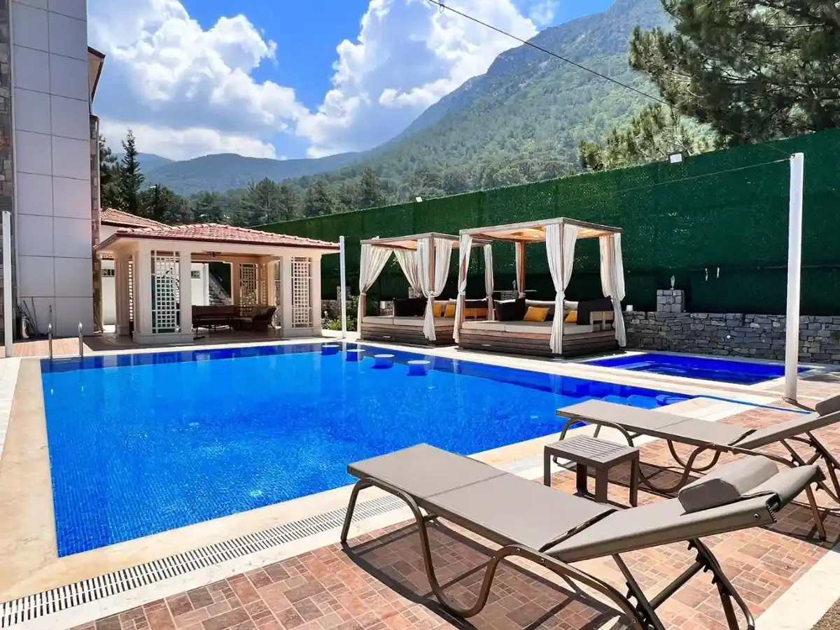 Fethiye Ölüdeniz'de Nefes Kesen Doğada, Özel Havuzlu, Konforlu Villa — Fethiye, Muğla