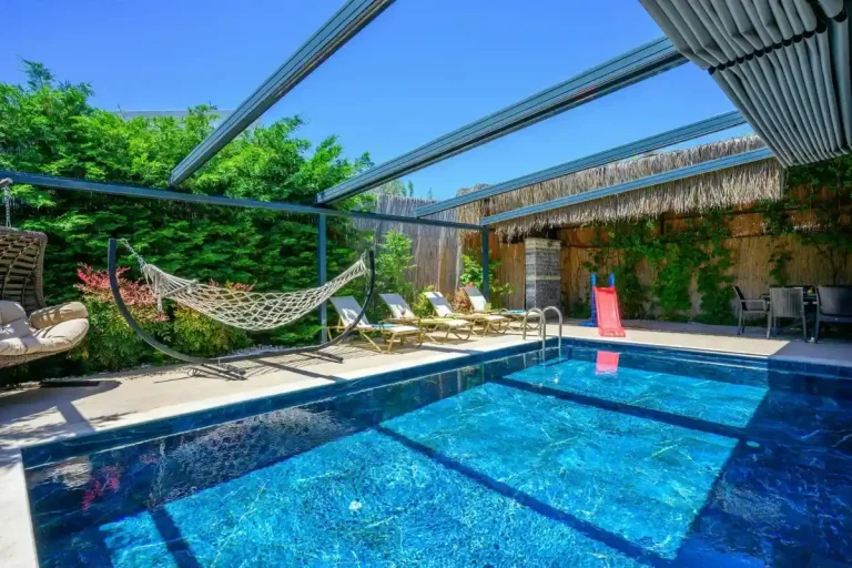 Fethiye Babataşı'nda Elverişli Konumda, Özel Havuzlu, Kiralık Villa — Fethiye, Muğla