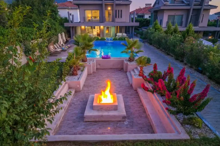 Fethiye Ölüdeniz'de Özel Havuzlu Lüks Villa | Doğa İçerisinde 4 Odalı Villa — Fethiye, Muğla