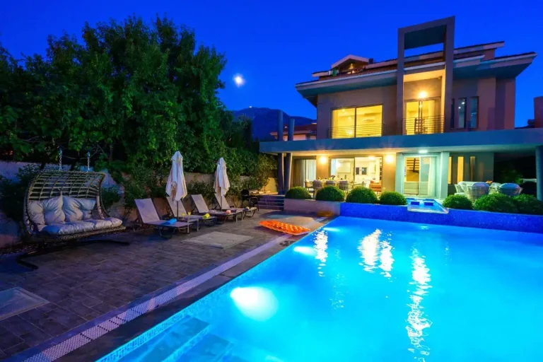Fethiye Ölüdeniz'de Özel Havuzlu Lüks Villa | Doğa İçerisinde 4 Odalı Villa — Fethiye, Muğla